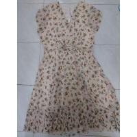 ราคา ชุดเดรสสีครีมลายดอกผ้าชีฟอง (9715736917)