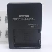 ราคา ที่ชาร์ตแบต nikon mh 24 ของแท้ มือสอง 50123 (19437294085)