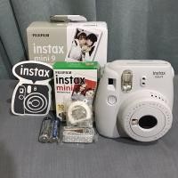 ราคา Fujifilm Instax Mini 9 สีเทาควันบุหรี่ ☑️ ไม่ผ่านการใช้งาน ขอดูรูปเพิ่มเติมได้ค่ะ (5647802123)