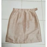 ราคา เดรสทรงเอผ้าไหมสีครีมทอง (6779772798)