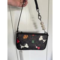 ราคา coach พอช แท้ ลายลิมิเตด (23184494486)
