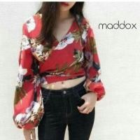 ราคา #เสื้อผ้าซาตินมัน ลายดอกไม้หรูแบรนด์เนม เป้นแขนยาว ปลายใส่ยางสม๊อก ทรงตุ๊กตา ผูกโบว์ ได้ 3 แบบ (545624837)
