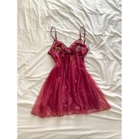 ราคา Minidress เสื้อสายเดี่ยวปักปล้อง วินเทจ สีแดงไวน์ (27109694471)