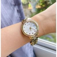 ราคา ตัวเรือนและสายสเตนเลสสีทอง มีช่องบอกวันที่ ✨ นาฬิกา Guess GW0657L2 THREE OF HEARTS GOLD (28207179847)
