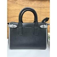 ราคา กระเป๋า charles & keith มือสอง (23877713124)
