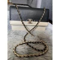 ราคา Ferragamo vara bow bag สวยสะพรึง (22343890618)