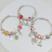 ราคา สร้อยข้อมือแพนดอร่าโซ่ยืดแต่ไม่เล็กปรับเครื่องประดับกําไลข้อมือลูกปัด / การจับคู่สีแบบสุ่ม (56306183757)