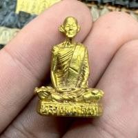 ราคา รูปหล่อหลวงพ่อเดิม รุ่นมหาเศรษฐี เนื้อทองฝาบาตร วัดหนองโพ (29591541074)