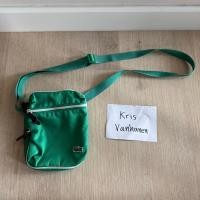 ราคา กระเป๋าสะพายข้าง Lacoste สีเขียว มือสอง (42010789974)