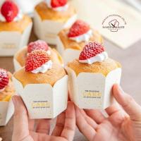 ราคา ถ้วยคัพเค้ก เข้าเตาอบได้ แพค 50 ใบ / Cupcake ถ้วยกระดาษ 6 เหลี่ยม (12239211543)