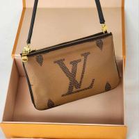 ราคา Louis Vuitton Pochette Double Zip Reverse year 20 (21693927543)