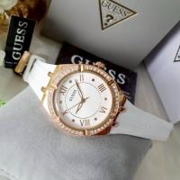 ราคา นาฬิกาข้อมือผู้หญิง Guess GW0034L2 Cosmo Diamonds Rose Gold Watch กันน้ำได้ สายซิลิโคนขาว ปัดขาว กรอบโรสโกลด์ 36 มม. (51606160524)
