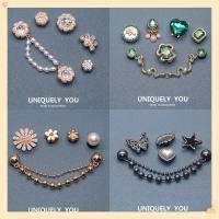 ราคา อุปกรณ์เสริมรองเท้าแบบอะนิเมะ อัญมณีดอกไม้มรกต สไตล์ Jibtz ลายผีเสื้อ (53206867160)
