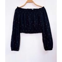 ราคา เสื้อปาดไหล่ลายดอกไม้แขนยาว American H&M - 2 Hands (Size S) (26841019294)