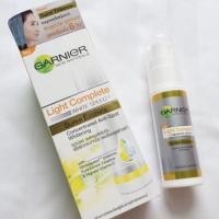 ราคา Garnier Light Complete Super Essence 30ml (1166138611)