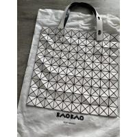 ราคา [ของแท้ มือสอง] กระเป๋า Bao Bao Issey Miyake ขาว สภาพโอเค กระเป๋าแบรนด์เนม มือสอง มือ2 (13565531044)