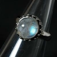 ราคา แหวน มุกดาหาร มูนสโตน Moonstone พลอยแท้ ทรงกลม ขนาด 10 มม.ตัวเรือนเงิน 925 ขนาด 54 (8716580858)