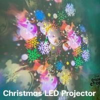 ราคา [ลด12%โค้ด"ZEZCLX"] [พร้อมส่ง] Christmas LED Projector เครื่องฉายภาพคริสต์มาสตกแต่งผนัง (20396053083)