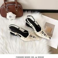 ราคา รองเท้าแตะสตรี ส้นแบบชี้นิ้ว เปิดหน้ากว้าง มีลายลูกไม้และโบว์ ดูแพง ไซส์ 35-40 (53458086634)