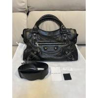 ราคา Balenciaga city size classic หมุด giant !!!!!ซื้อแล้วไม่รับคืนทุกกรณี!!!!!! (21042113505)