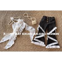 ราคา เสื้อคล้องคอสีขาวสาวน้อย (25179634162)
