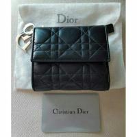 ราคา Dior Wallet แท้ สีดำอะไหล่เงิน​ (16464455)