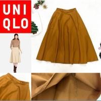 ราคา กระโปรง สีเหลืองมัสตาร์ด ผ้าคอตตอน มีกระเป๋าข้าง ซิปหลัง (24316518679)