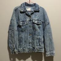 ราคา แจ็คเก็ตยีนส์ by bershka (11522085437)