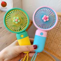 ราคา พัดลมพกพา พัดลมมินิ ชาร์จ USB พัดลมมือถือ แบบชาร์จไฟได้ในตัว mini Fan มี2แบบ (25875633238)