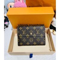 ราคา LV 3 พับกลางมือสองแท้ % (28676385148)