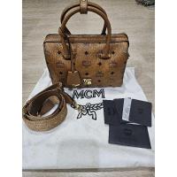 ราคา Used MCM BOSTON mini 9" (27772903845)