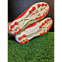 ราคา รองเท้าสตั๊ดมือสองของแท้nikeไซส์42/265 (14432567889)