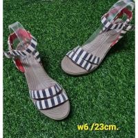 ราคา crocs แท้ มือสอง w6 (19482286555)