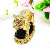ราคา พญาหมูทอง พญาหมูเสริมโชคลาภ หลวงพ่อเปิ่น วัดบางพระ เนื้อทองเหลือง ประมาณ3ซม.เสริมโชคลาภเงินทองอุดมสมบูรณ์ (20105430231)