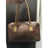 ราคา กระเป๋าหนังวินเทจทรงหมอน มือ2 ขนาด 12x7x4นิ้ว (51307761200)