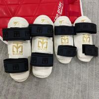 ราคา MOOTO สีขาว(4ชิ้น) สนับแขนขา สีขาวป้ายทอง สนับแข้ง สนัขแขนขา สนับขา สนับแขน เทควันโด อุปกรณ์ที่นักเทควันโด มวย เป้าล่อ (18716008502)