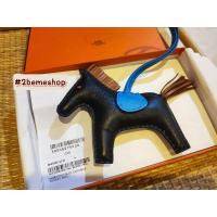 ราคา Hermes rodeo charm ไซส์MM st.Y สีหายาก (12583025489)