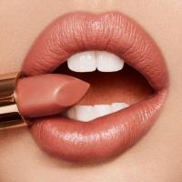 ราคา พร้อมส่งจาก UK CHARLOTTE TILBURY ลิปสติกรุ่น K.I.S.S.I.N.G. สี Stoned rose (8105945123)