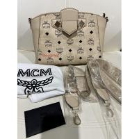 ราคา MCM Small Essential Crossbody (8435519359)