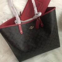 ราคา sold กระเป๋าสะพาย Coach F36658 size 17” สีดำขอบแดง True Red 4,290 บาท (พร้อมส่งค่ะ) (1741421108)