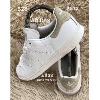 ราคา 528 (38/23.5) รองเท้ามือสองของแท้ (รองเท้าผ้าใบ) คู่นี้สีขาว (41778709732)