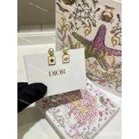ราคา ต่างหูมุกสี่เหลี่ยมสีทองสไตล์ใหม่ DIOR (53358297919)