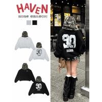 ราคา เสื้อฮู้ดทรงหลวมพิมพ์ลายเบอร์90และหมวกคาโม่ลายพราง ฮาเดน สตูดิโอ ในผ้าสักหลาดปูหนาสีดําเทา (42377634755)