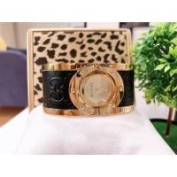 ราคา Gucci Gold Bee Twirl นาฬิกากุชชี่แท้ทรงกำไล (11347870890)
