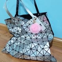 ราคา ✨BAOBAO ISSEY MIYAKE PRISM Matte : 10x10 Blocks (129599500)
