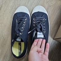 ราคา รองเท้า Novesta Star Master สีดำ ใส่ครั้งเดียว (24052137614)