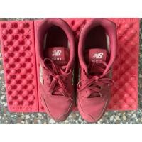 ราคา มือสองแท้New Balance รองเท้าผ้าใบ สีแดง เบอร์39 (51002077372)