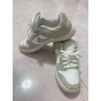 ราคา รองเท้ามือสอง | Nike dunk low steam puppet white green size 43 26.5 cm (55158245703)