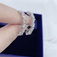 ราคา New Tennis ❤ Deluxe Stud Earrings Simple Temperament Design Geometric Crystal Stud Earrings Curved (24076370906)