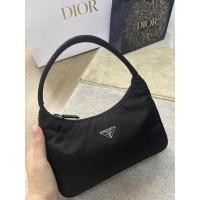 ราคา Prada Hobo Vintage Authentic (22016983230)